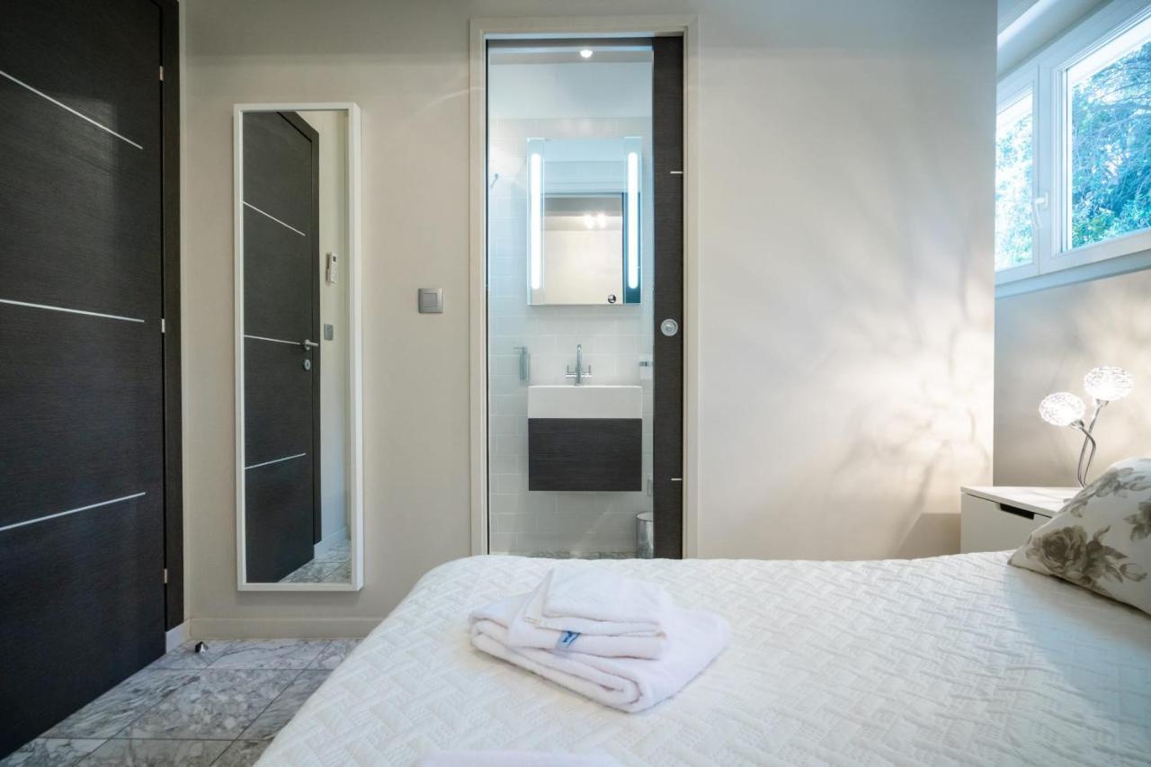 2-Bedroom Apartment Pointe Croisette Peaceful Walk To The Beach Cannes Zewnętrze zdjęcie